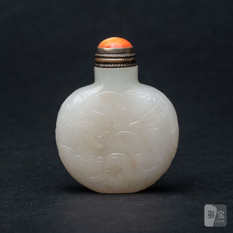    清 螭龍紋白玉鼻煙壺 - 图1